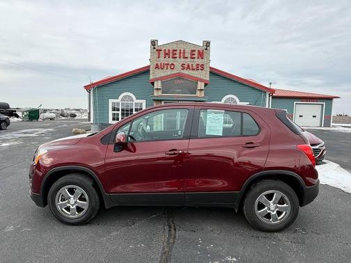 Maroon 2016 Chevrolet Trax LS