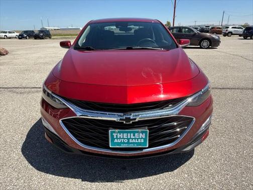 2021 Chevrolet Malibu FWD RS