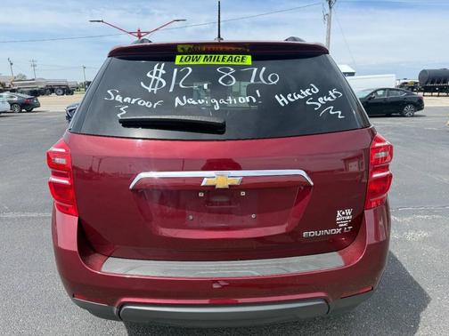 Burgundy 2016 Chevrolet Equinox LT