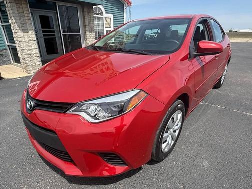 Barcelona Red Metallic 2016 Toyota Corolla LE