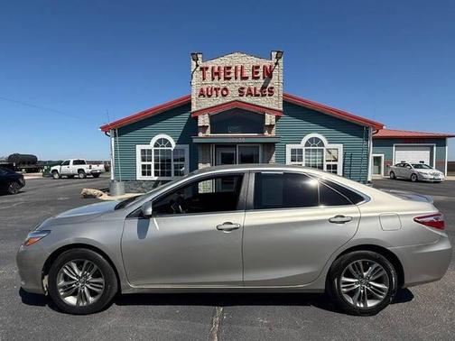 Creme Brulee Mica 2016 Toyota Camry LE