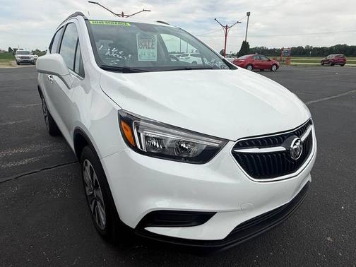 White 2022 Buick Encore Preferred