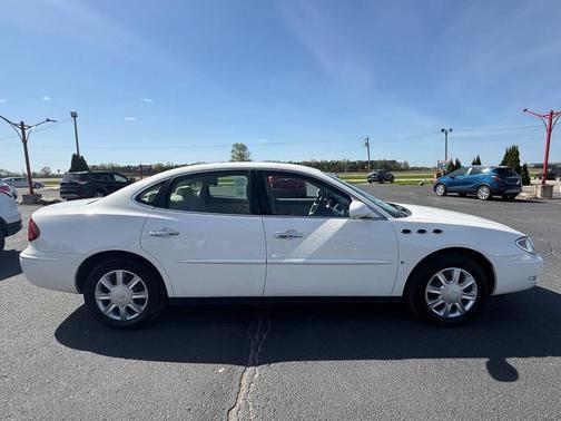 White Opal 2007 Buick LaCrosse CX