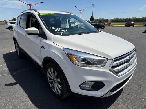 White Platinum Metallic Tri-Coat 2018 Ford Escape Titanium