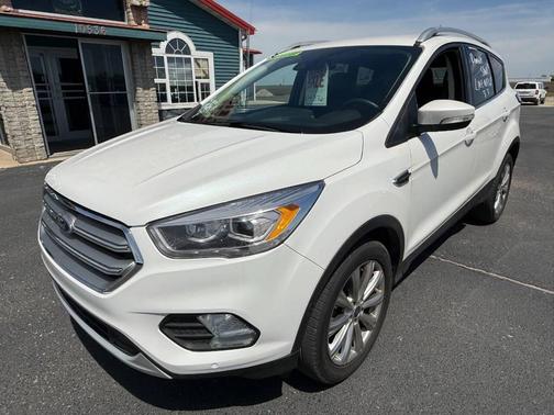 White Platinum Metallic Tri-Coat 2018 Ford Escape Titanium