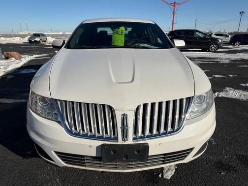 2011 Lincoln MKS Base