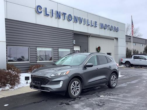 2022 Ford Escape SEL