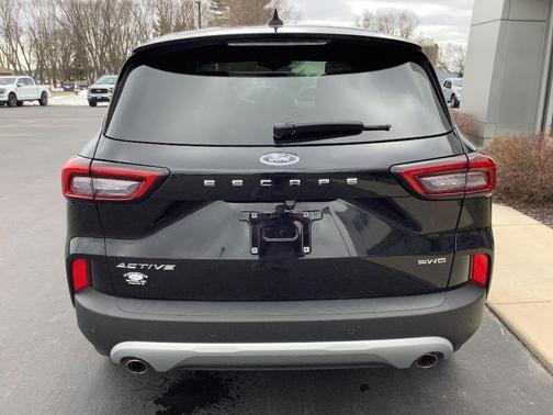 Agate Black 2023 Ford Escape Active