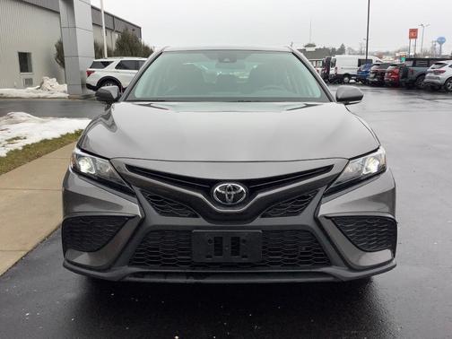 2024 Toyota Camry SE Nightshade