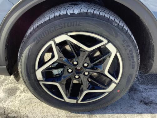 2026 Ford Escape Platinum