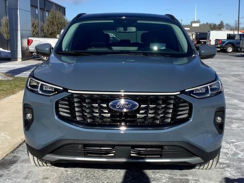 2026 Ford Escape Platinum