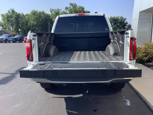 Star White 2026 Ford F-150 Lariat