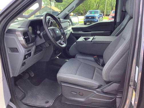 Carbonized Gray 2025 Ford F-150 XLT
