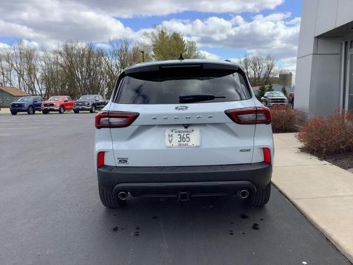 Space Silver 2026 Ford Escape ST-Line Select