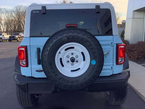 2025 Ford Bronco Heritage Edition