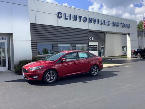 Ruby Red 2016 Ford Focus SE