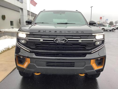 2025 Ford Expedition Tremor