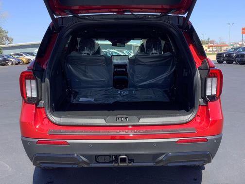 Rapid Red Metallic Tinted Clearcoat 2026 Ford Explorer ST-Line