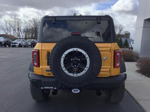 Orange 2022 Ford Bronco Badlands