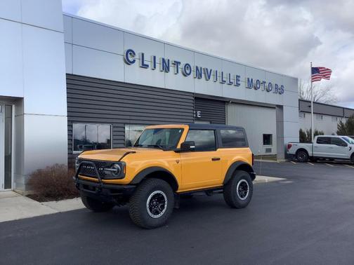 Orange 2022 Ford Bronco Badlands