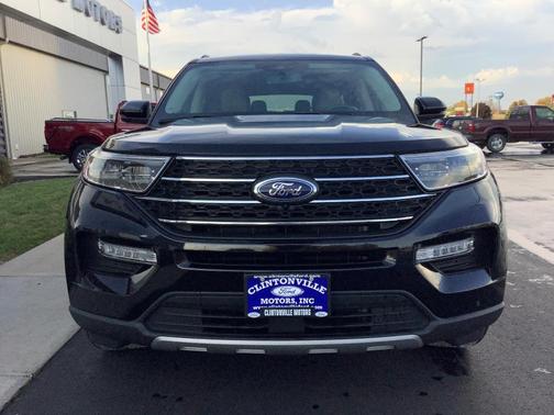Agate Black 2024 Ford Explorer XLT