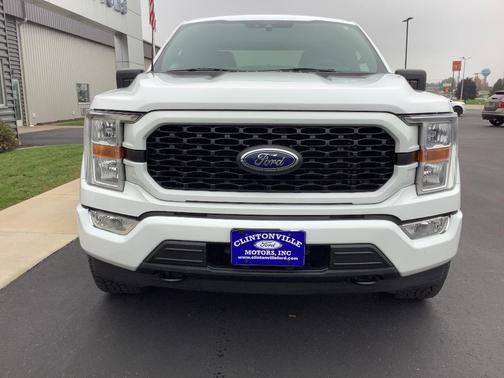 Oxford White 2022 Ford F-150 XL
