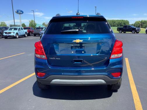 Blue 2020 Chevrolet Trax LT