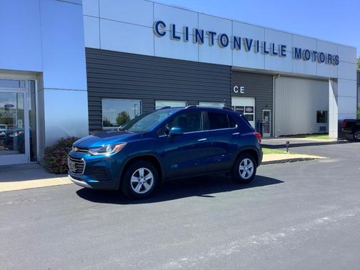 Blue 2020 Chevrolet Trax LT