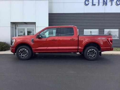 Red 2023 Ford F-150 XLT