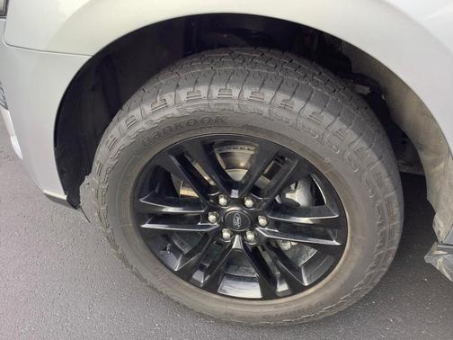 Iconic Silver 2024 Ford Expedition XLT