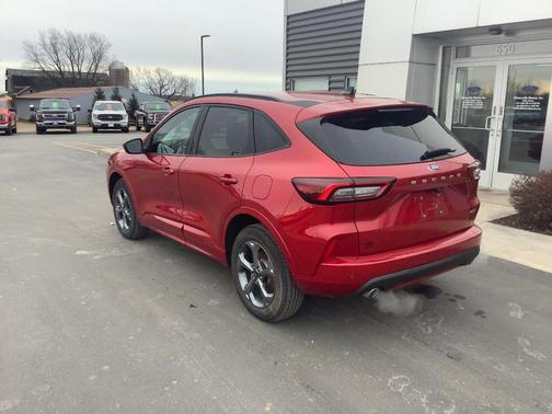 2023 Ford Escape ST-Line Select