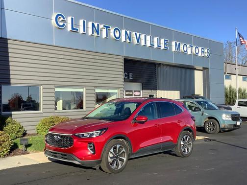 2023 Ford Escape Platinum