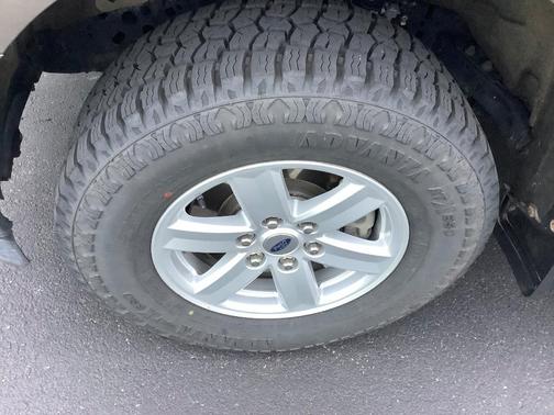 Stone Gray 2022 Ford F-150 XLT