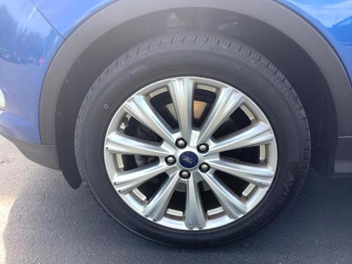 Lightning Blue 2017 Ford Escape Titanium