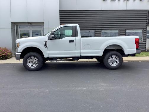 Oxford White 2019 Ford F-350 XL