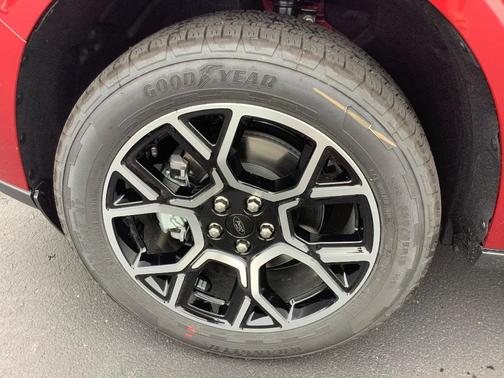 Ruby Red Metallic Tinted Clearcoat 2026 Ford Maverick Lariat