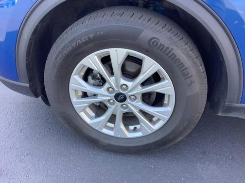 Atlas Blue 2023 Ford Escape Active