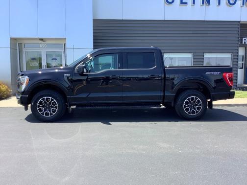 Agate Black 2023 Ford F-150 XLT