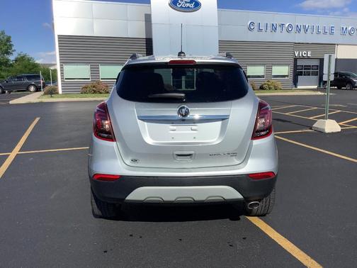 Iconic Silver 2022 Buick Encore Preferred