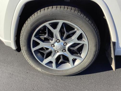 2019 Jeep Grand Cherokee Overland