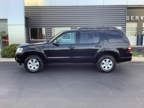 2010 Ford Explorer XLT
