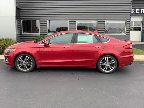 2020 Ford Fusion Titanium