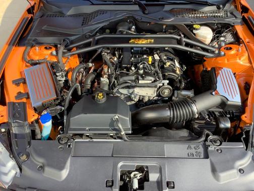 2021 Ford Mustang EcoBoost Premium