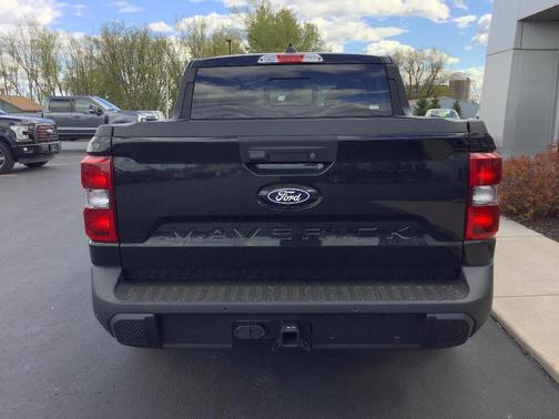 Shadow Black 2026 Ford Maverick Lariat