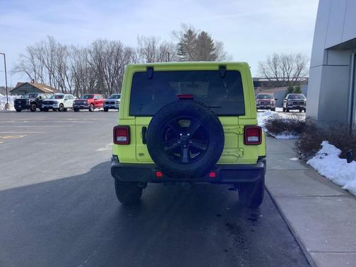 Grabber Yellow 2023 Jeep Wrangler Sahara