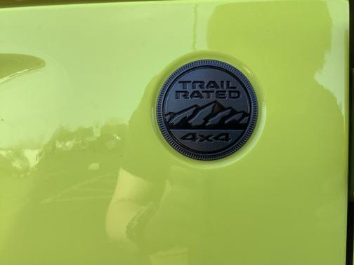 Grabber Yellow 2023 Jeep Wrangler Sahara