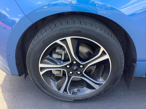 Performance Blue 2021 Ford Edge ST