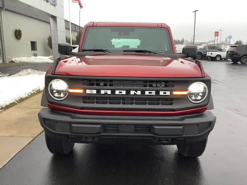 2025 Ford Bronco Base