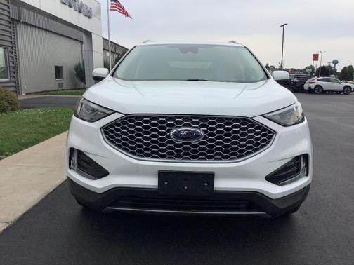 Oxford White 2023 Ford Edge SEL