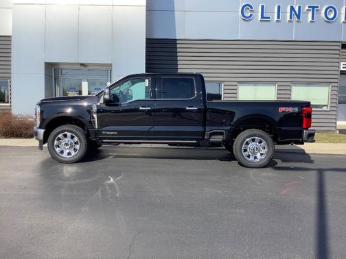 Agate Black Metallic 2026 Ford F-350 Super Duty